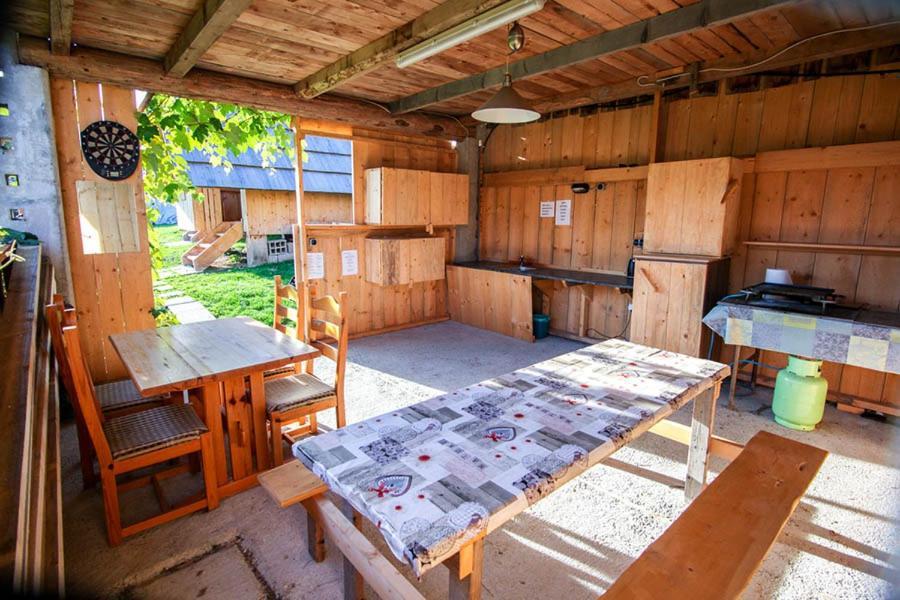 Apartmaji Pri Kozmavo - Little House Bohinj Exterior foto